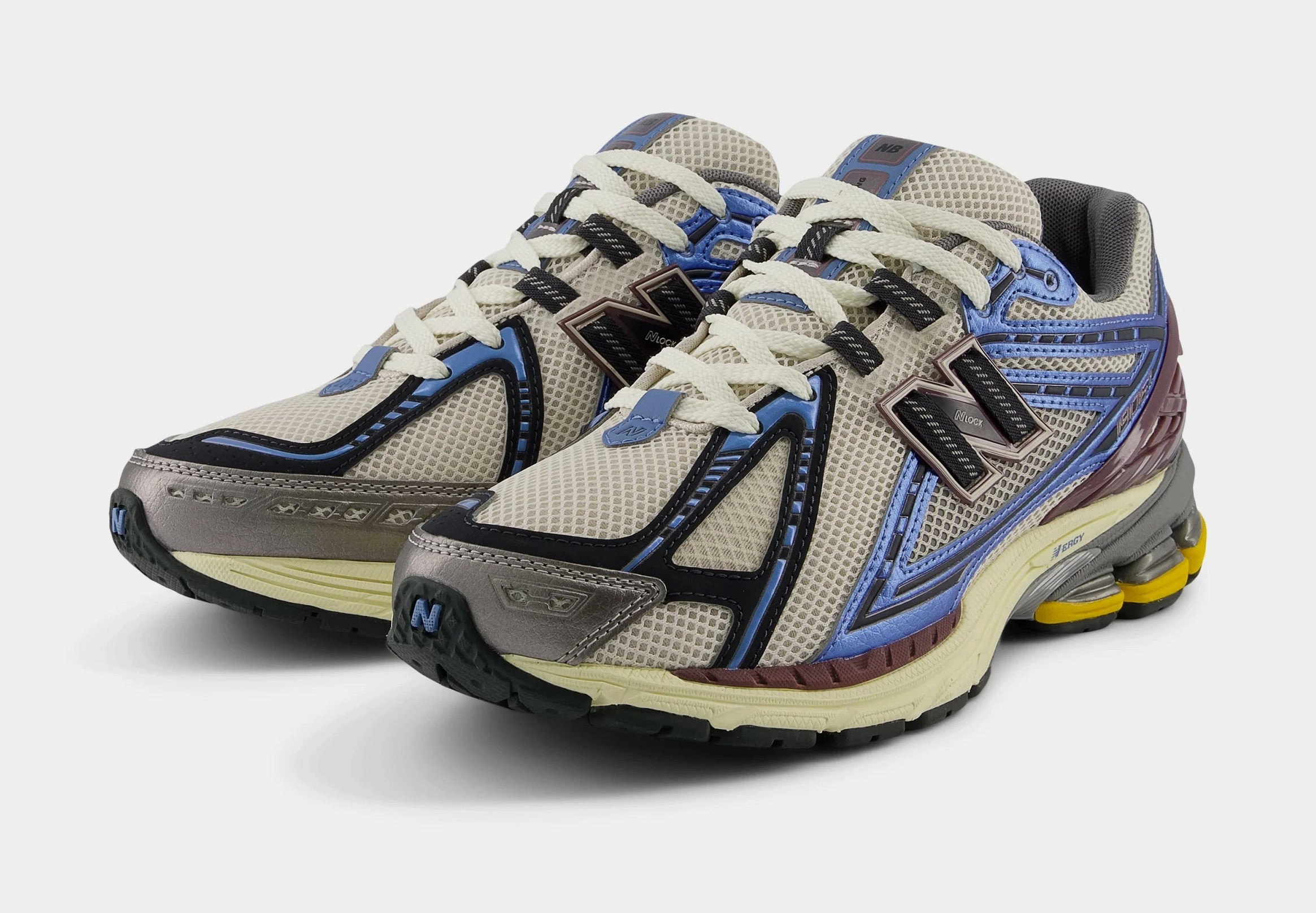 1906R Mens Running Shoes (Blue/Moonbeam) Retro-inspired trainers