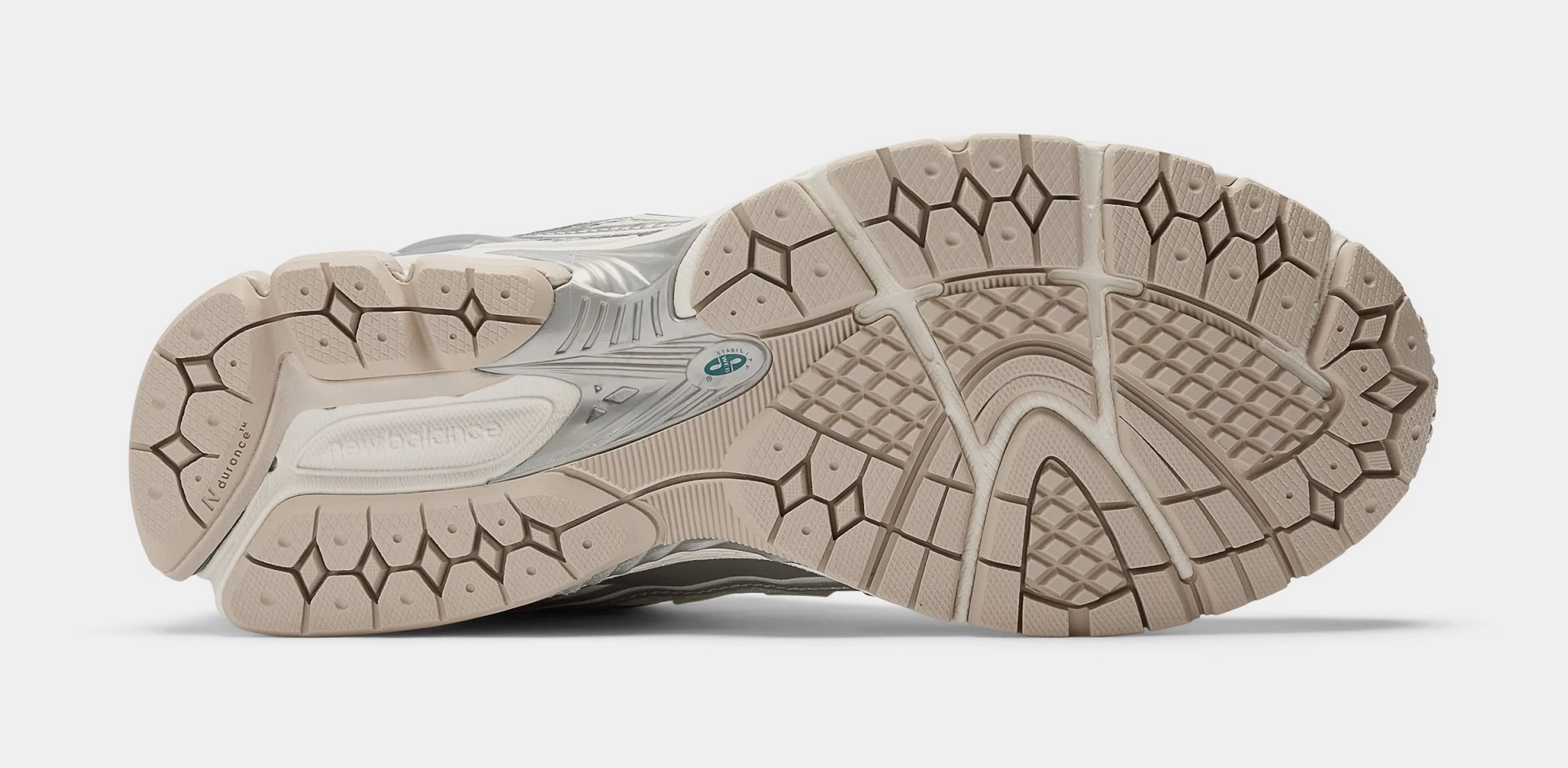 1906R Mens Running Shoes (Silver/Sea Salt) Retro-inspired trainers