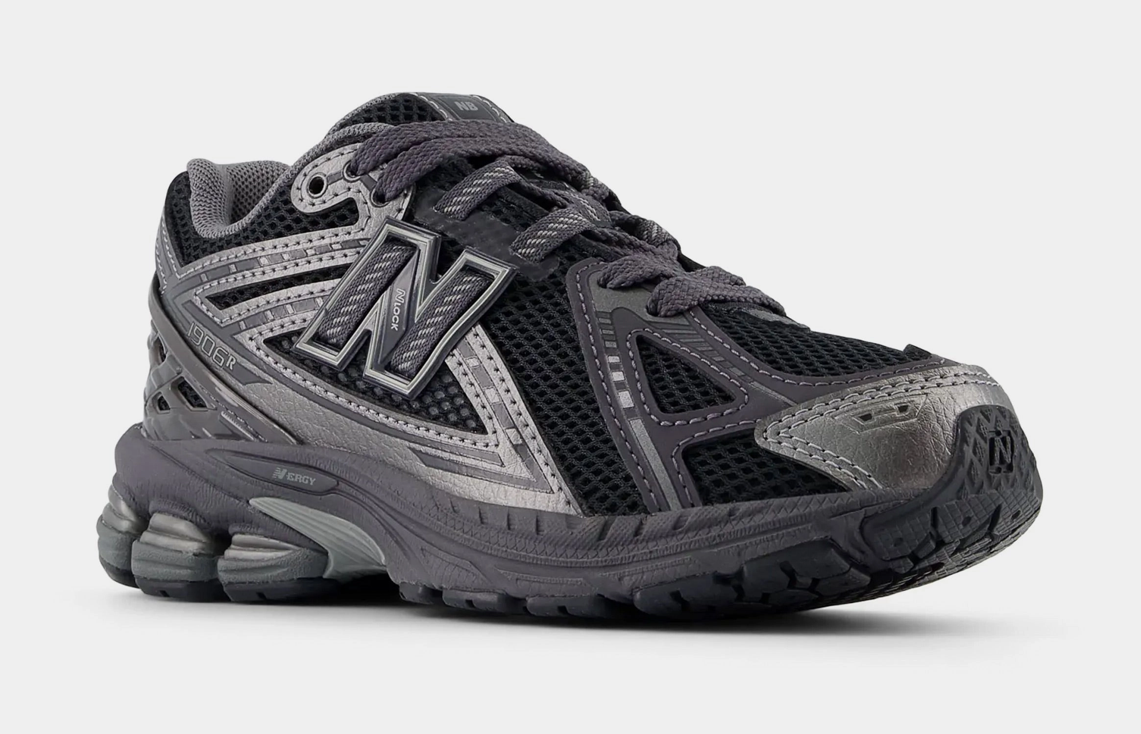 1906R Preschool Running Shoes (Phantom) Retro-inspired trainers