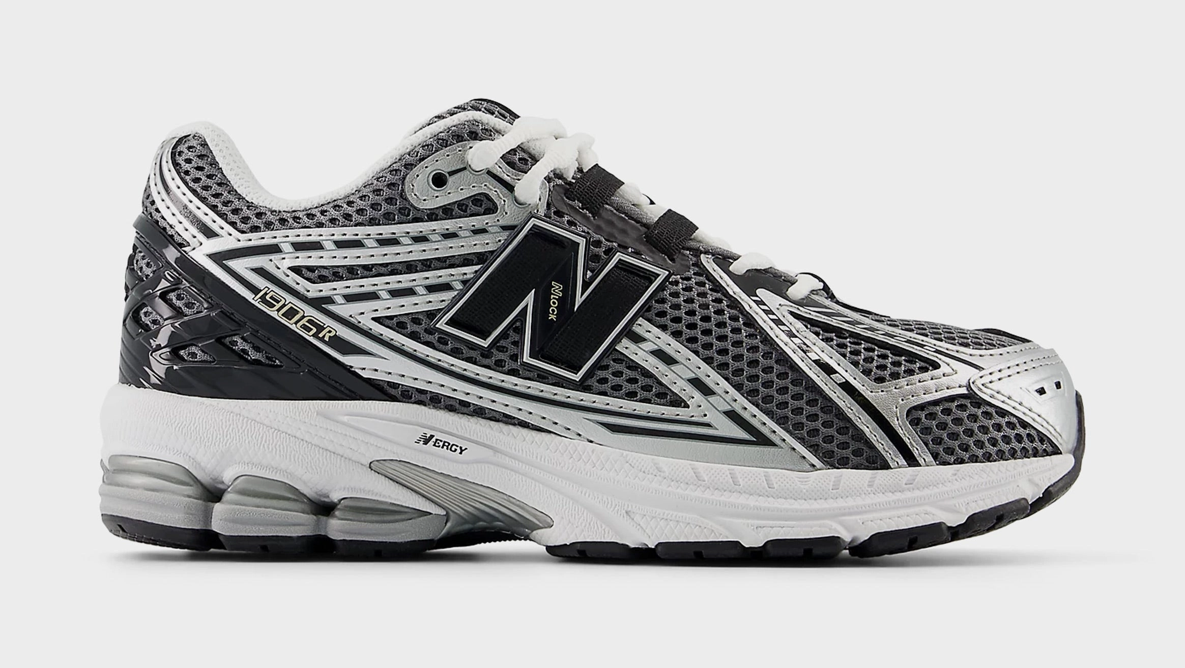 1906R Silver Grey Grade School Running Shoes (Silver Metalic/Black) Heritage 1906R lifestyle shoes