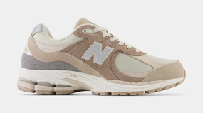 2002R Mens Lifestyle Shoes (Brown/Grey) Sporty New Balance 2002R shoes