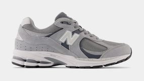 2002R Mens Lifestyle Shoes (Grey) Sporty New Balance 2002R shoes