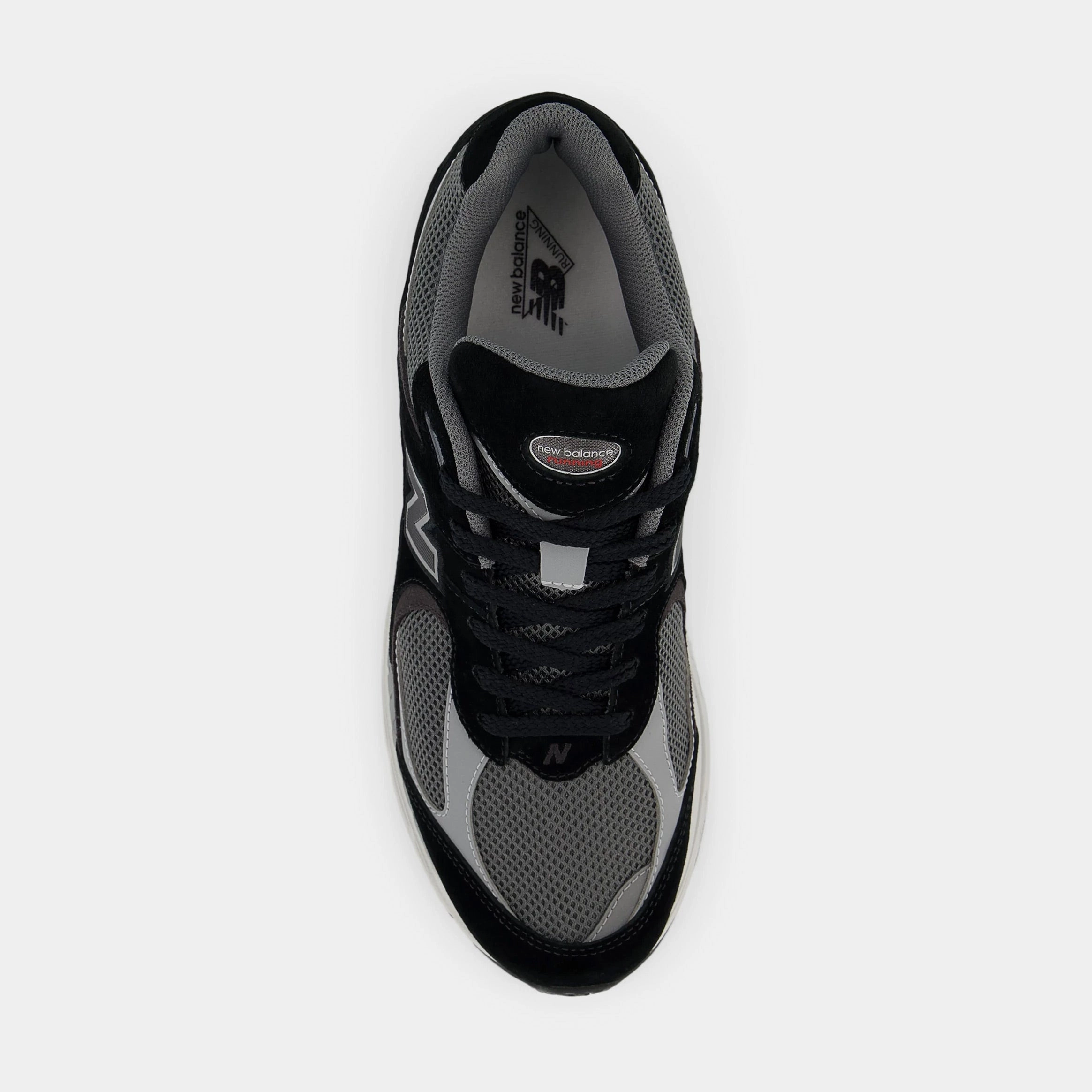 2002R Mens Running Shoes (Black/Grey) Modern performance sneakers
