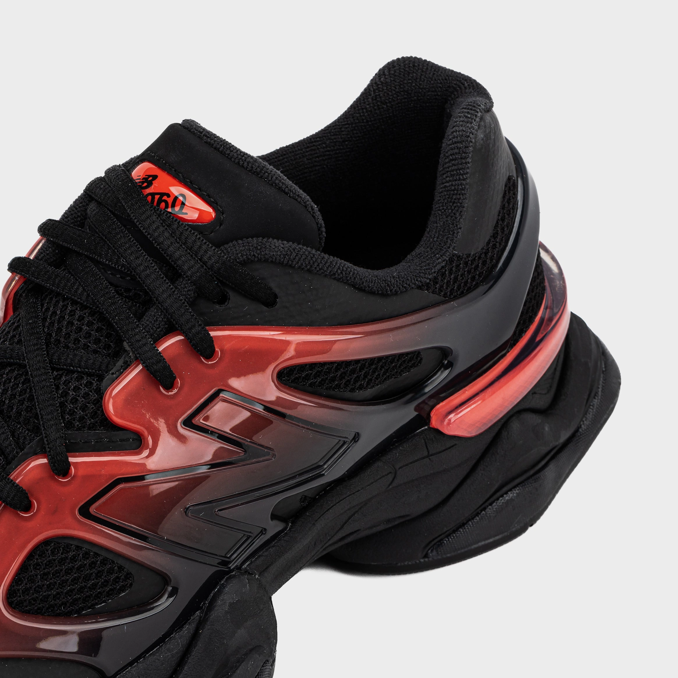 9060 Mens Running Shoes (Black/Red) NB 9060 runners