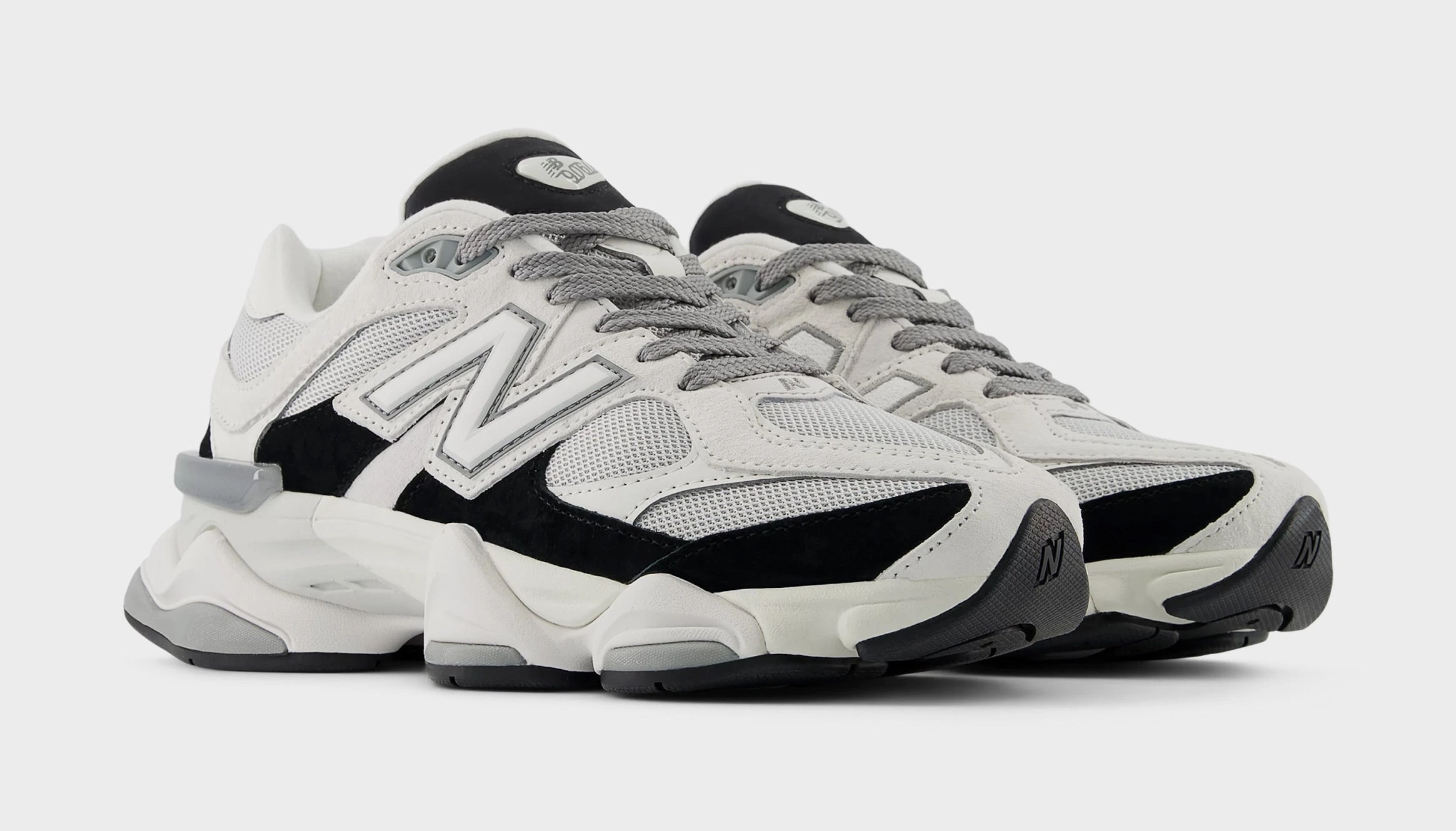 9060 Mens Running Shoes (Grey/Jet Black) NB 9060 runners