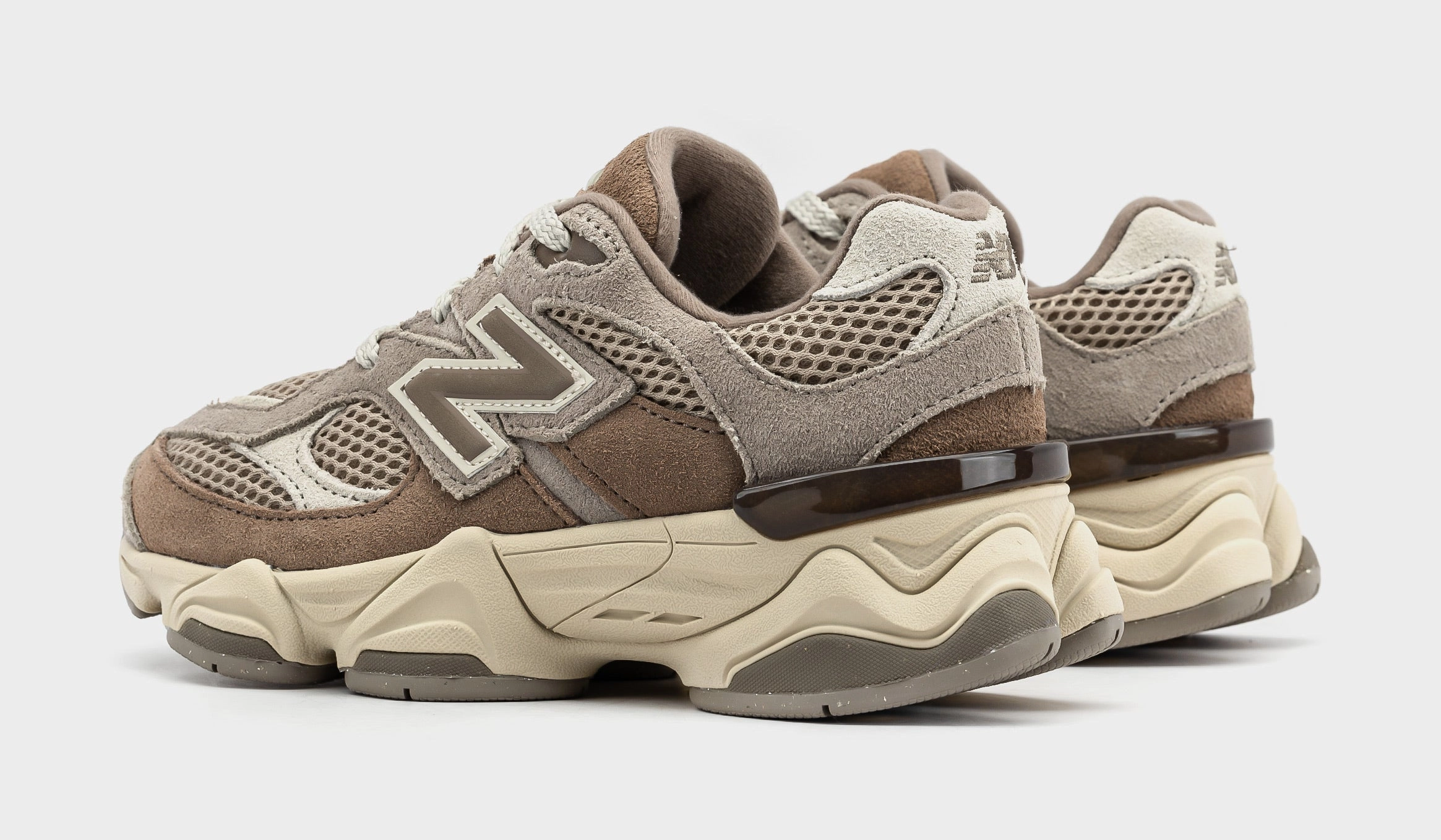 9060 Preschool Running Shoes (Mushroom/Arid Stone) NB 9060 runners