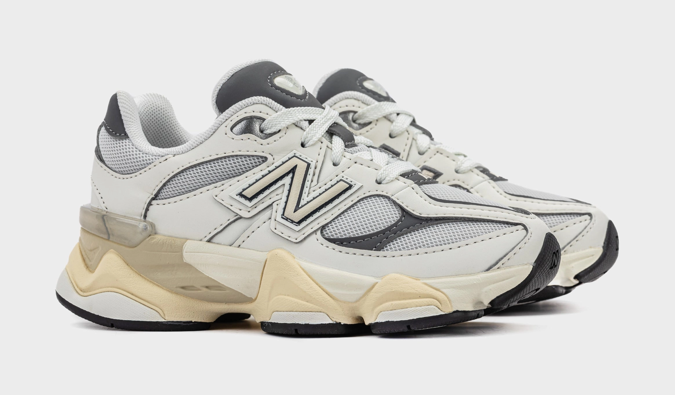 9060 Preschool Running Shoes (Sea Salt/Castle Rock) NB 9060 runners