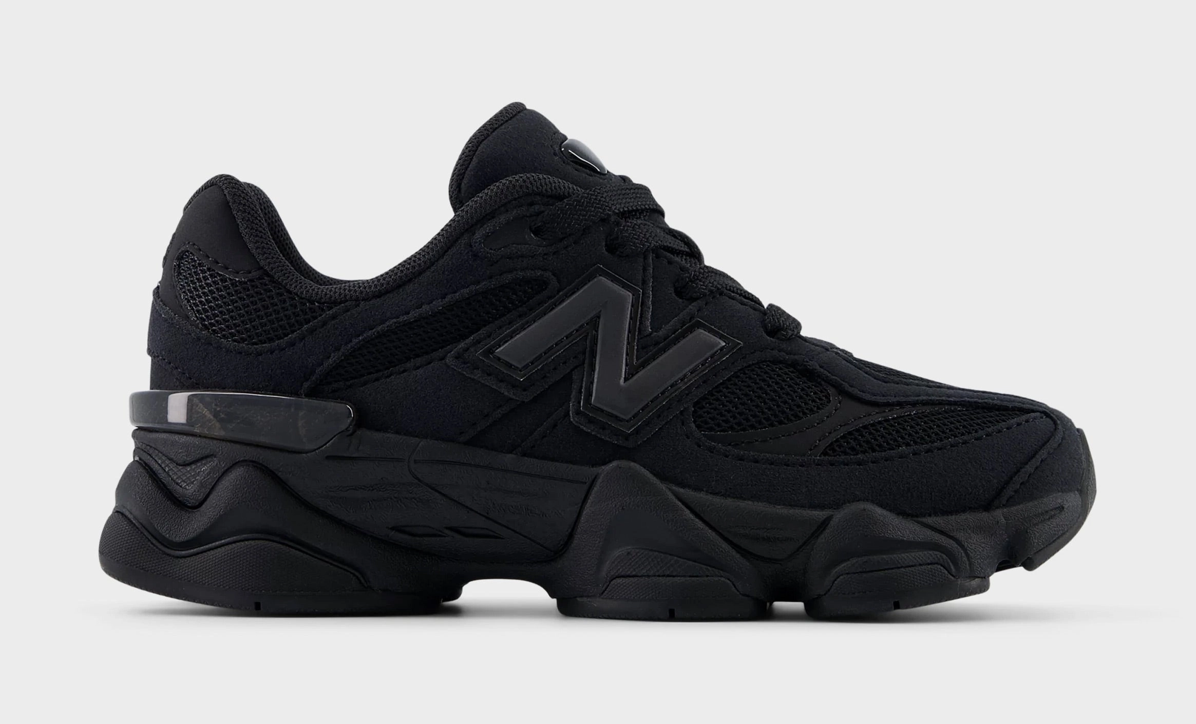 9060 Preschool Running Shoes (Triple Black) new balance 9060 lightweight training sneakers