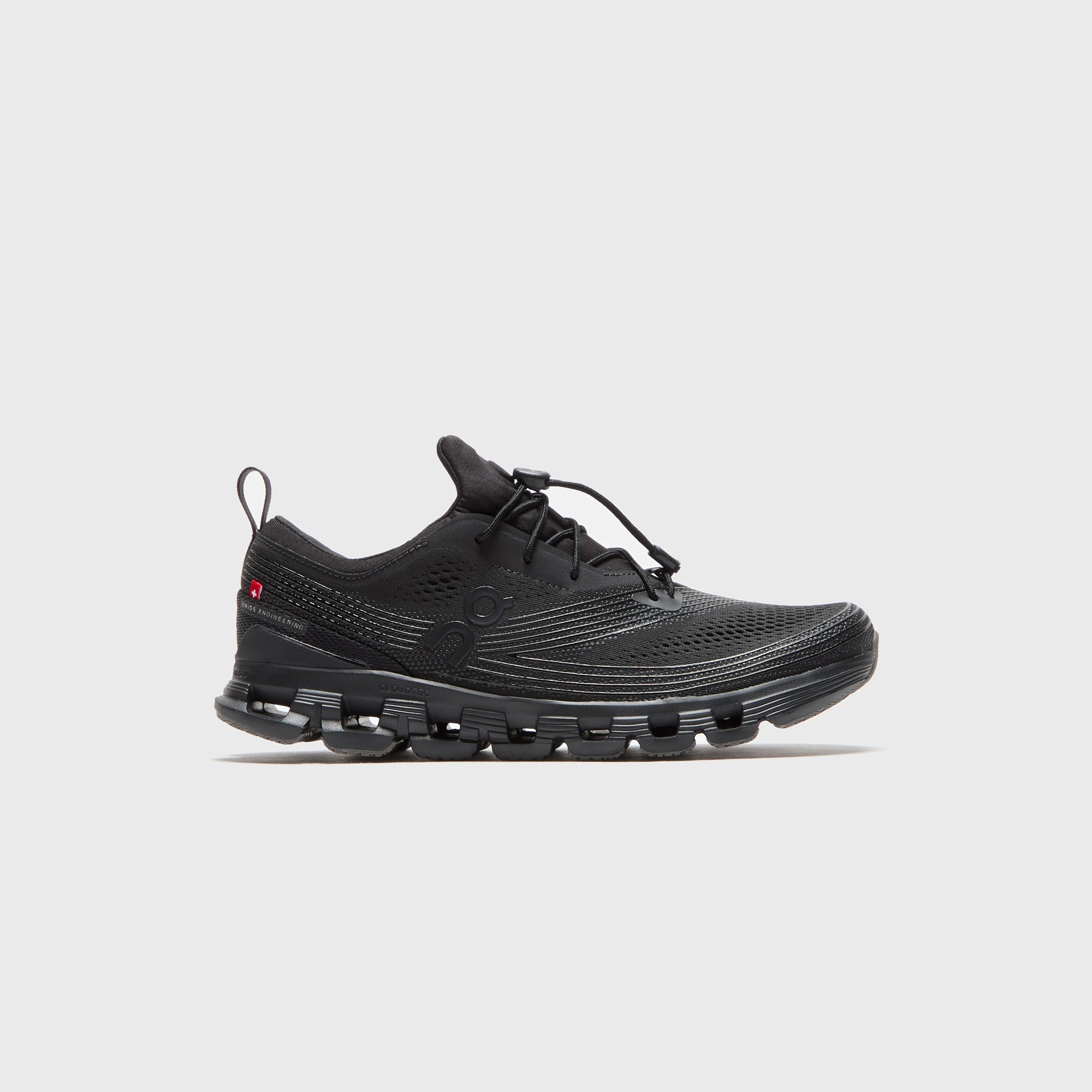 (RTV) On Running Cloud X Z5 - All Black on running shoes durable and flexible