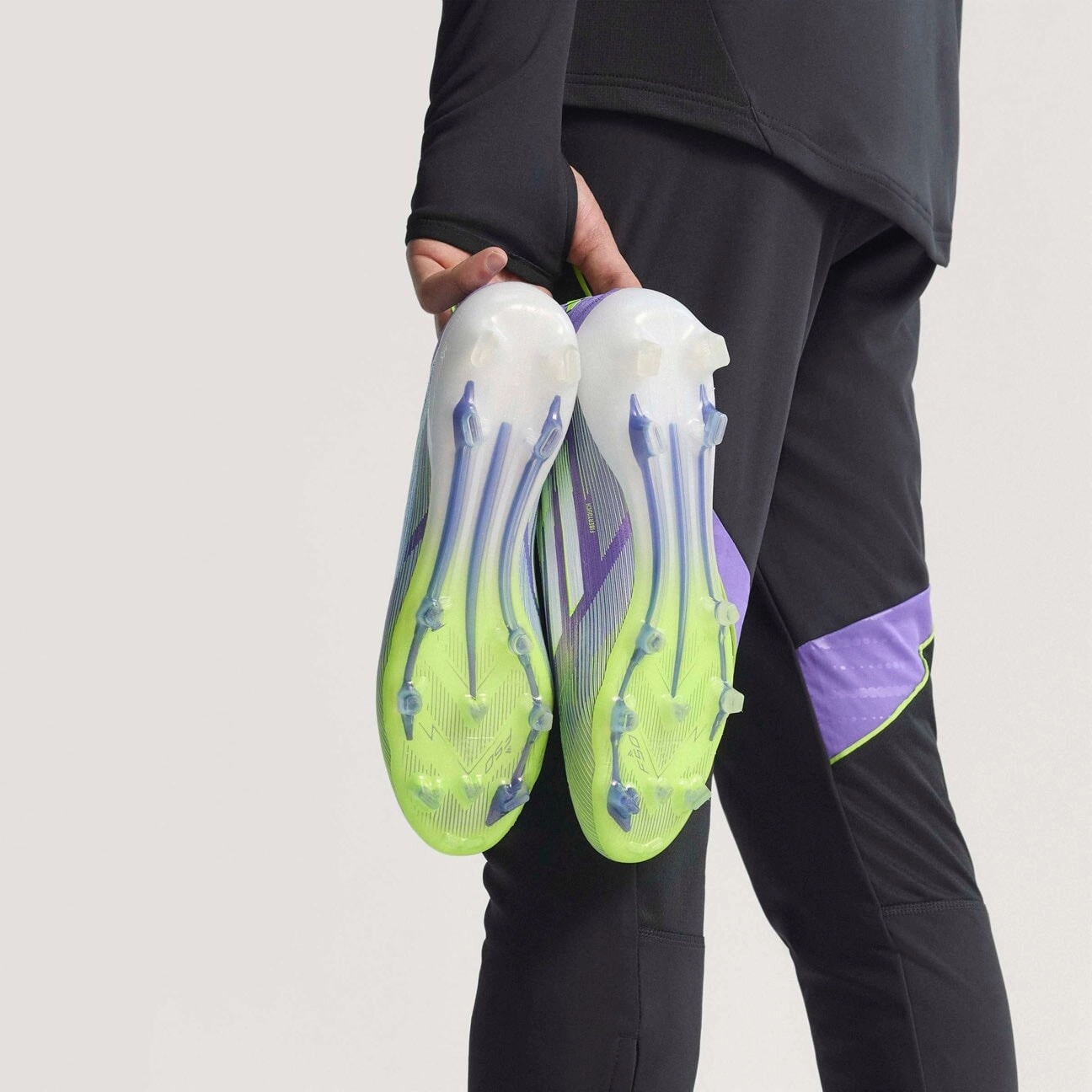 adidas F50 Elite Laceless FG Lightweight athletic shoes