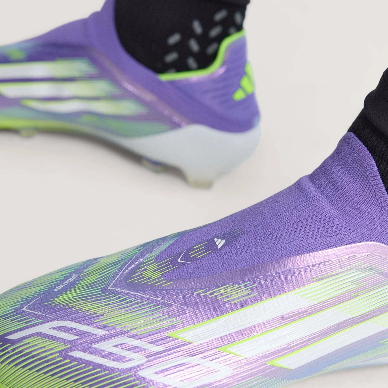 adidas F50 Elite Laceless FG Lightweight athletic shoes