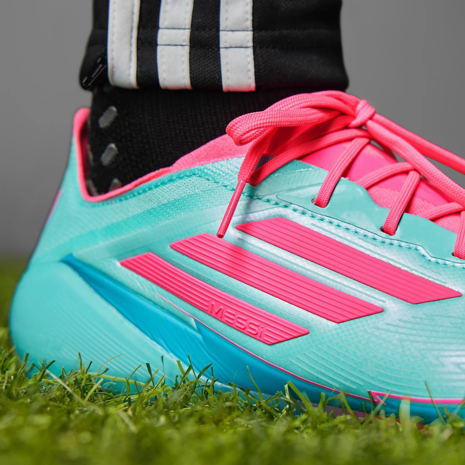 adidas F50 Elite Messi FG Lightweight athletic shoes