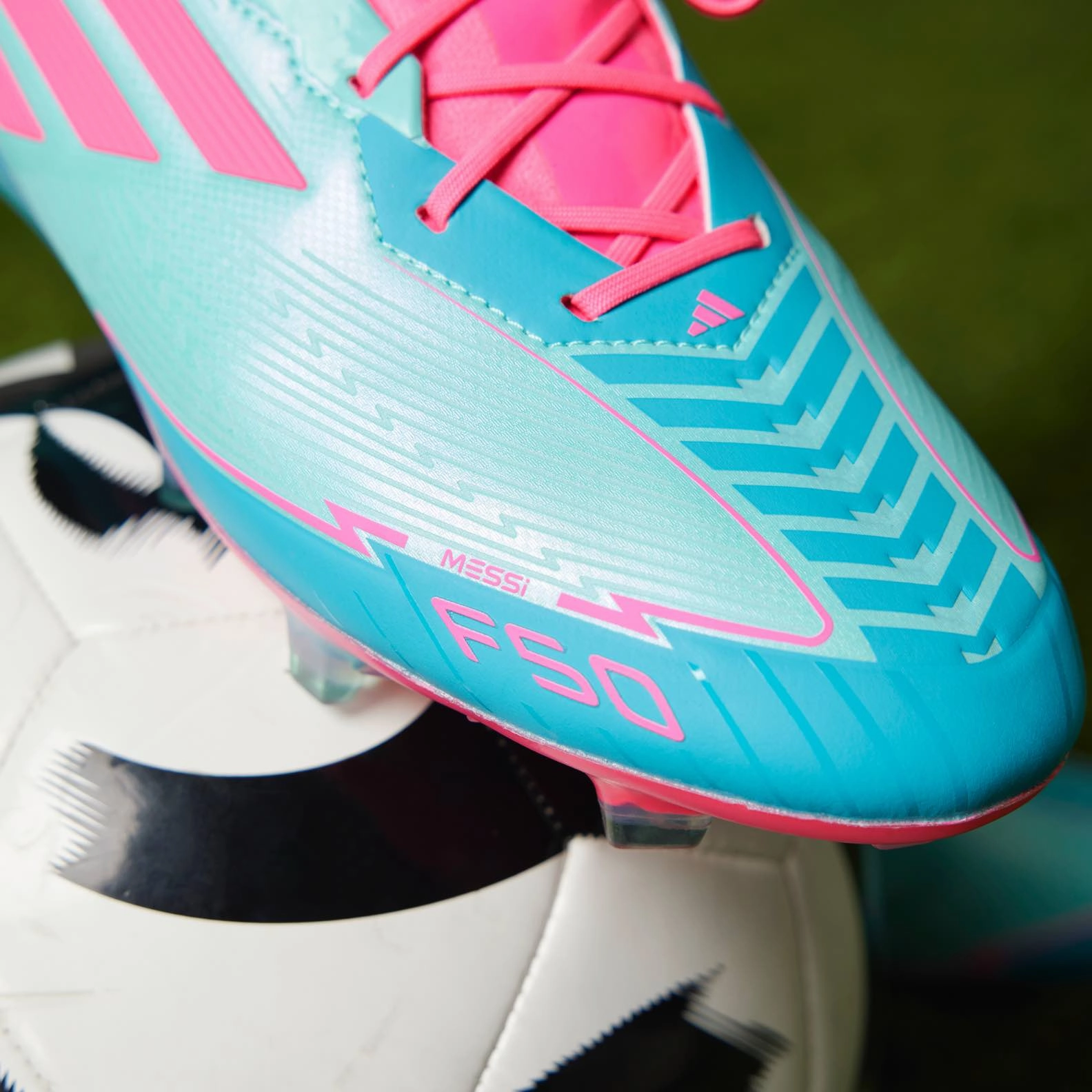 adidas F50 Elite Messi FG Lightweight athletic shoes