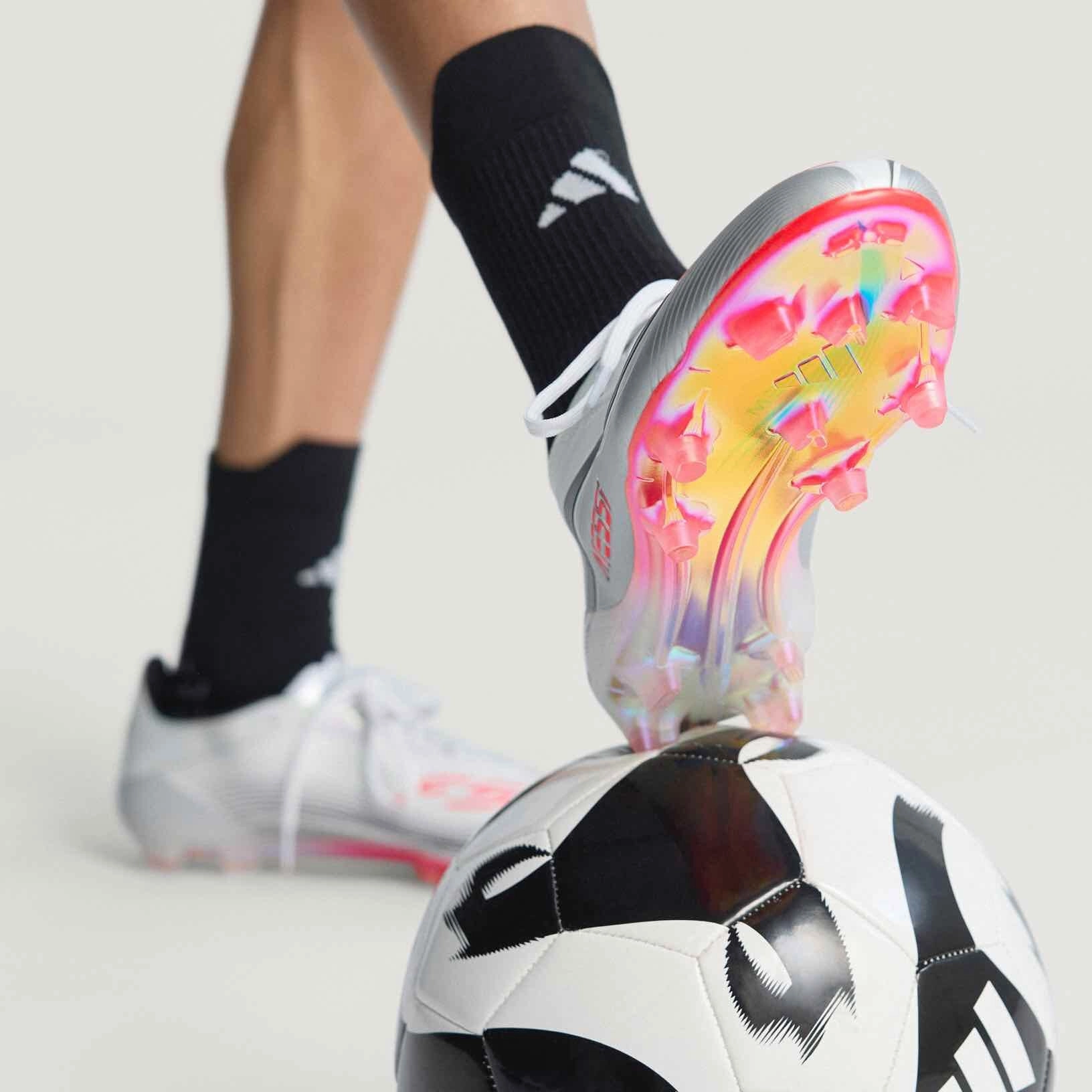 adidas F50 Messi Elite FG Lightweight athletic shoes