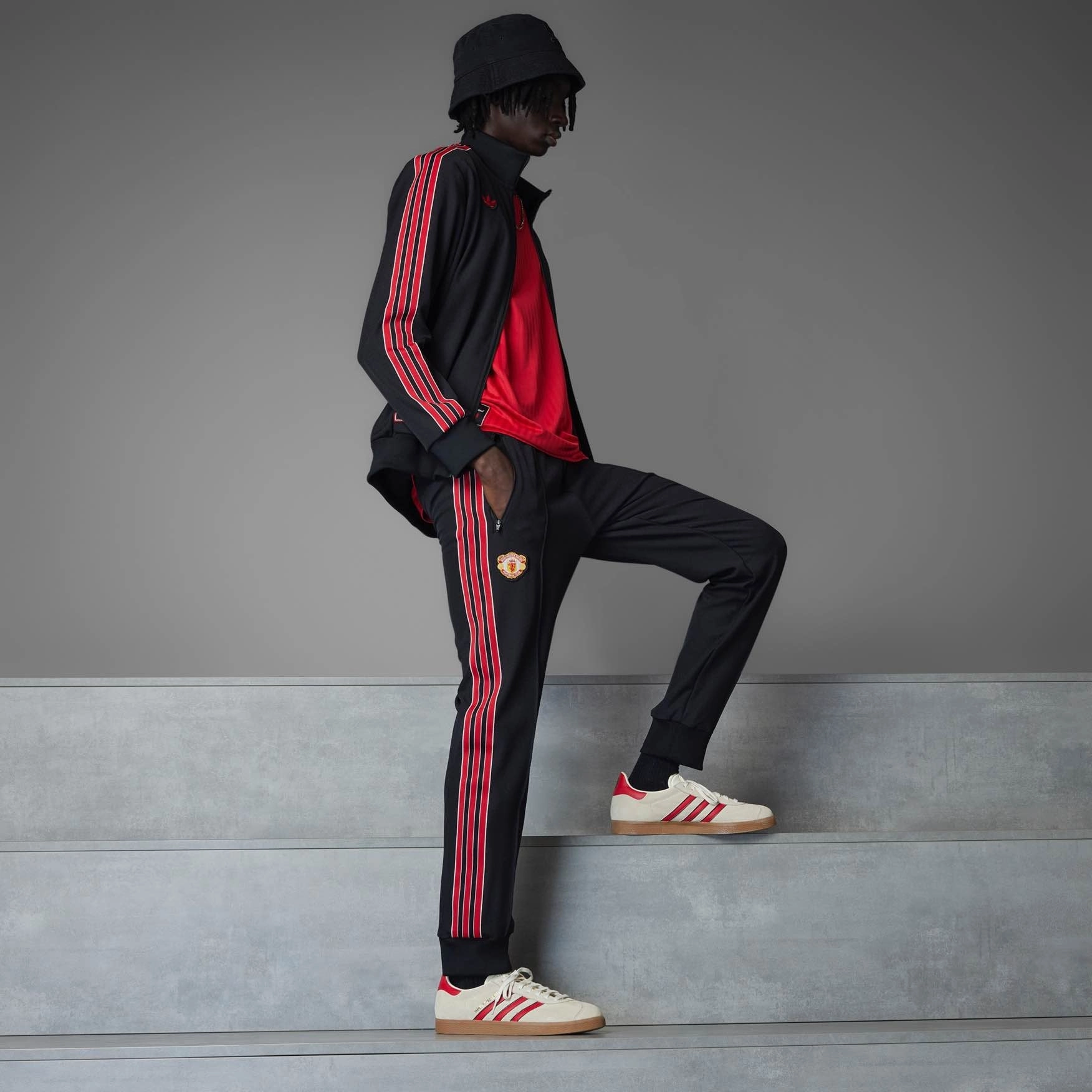 adidas Gazelle Manchester United Terrace Icons Shoes Suede retro footwear