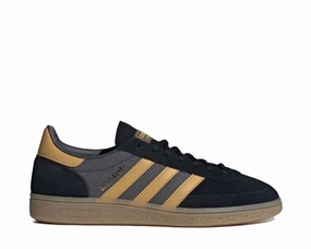 Adidas Handball Spezial Adidas sneakers with iconic design and sport comfort