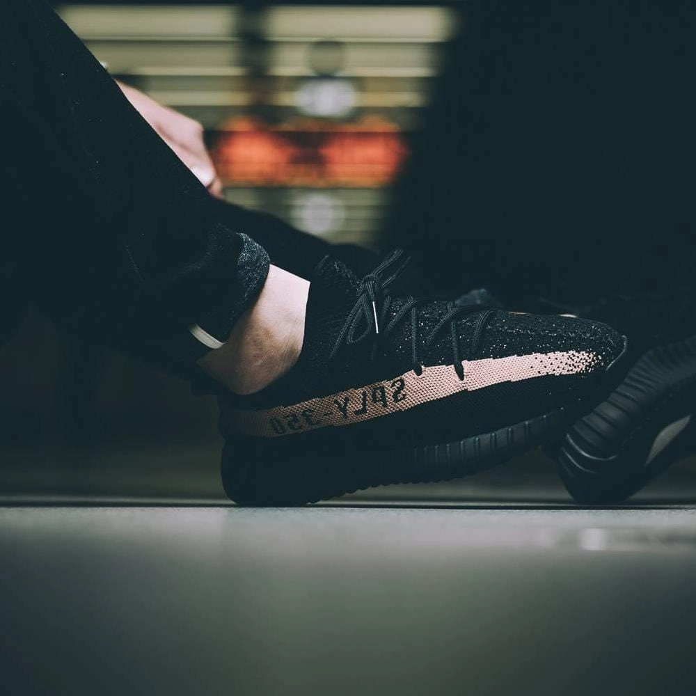 Adidas Originals Yeezy Boost 350 V2 Copper Boost 350 Sneakers