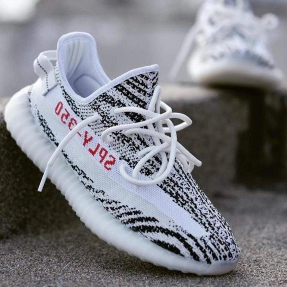 adidas Originals Yeezy Boost 350 V2 Zebra Boost 350 Sneakers