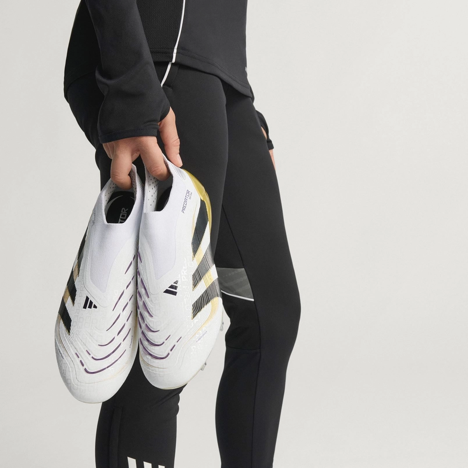 adidas Predator Elite Laceless FG High-grip performance shoes