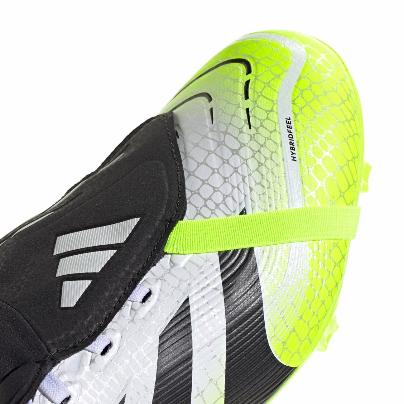 adidas Predator League Fold-Over Tongue FG/MG High-grip performance shoes