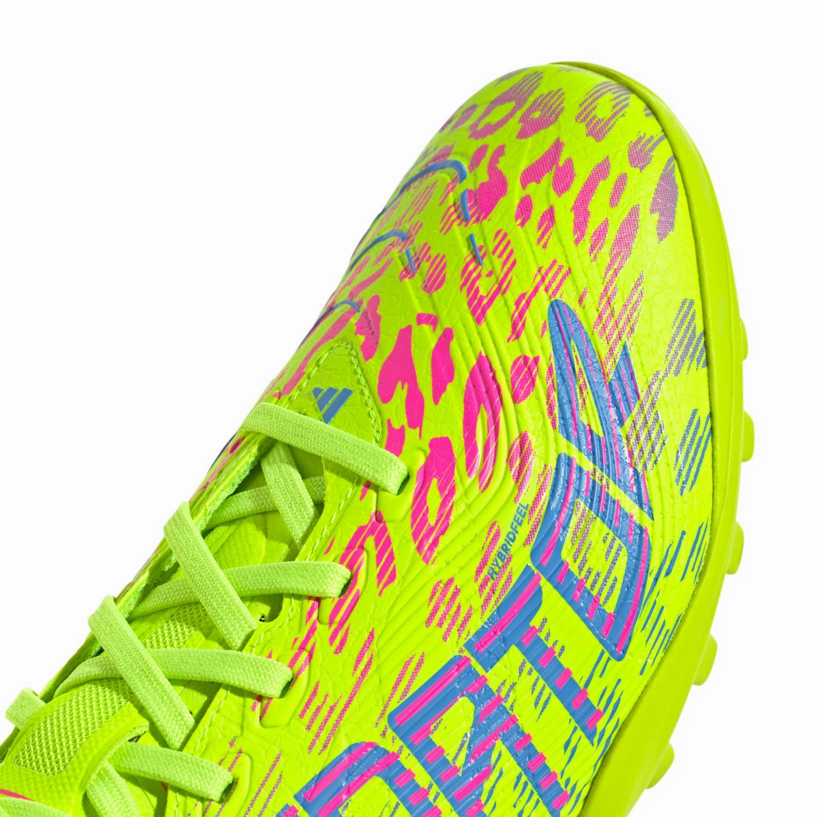 adidas Predator League Turf High-grip performance shoes