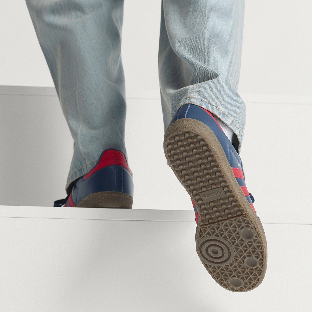 adidas Samba Arsenal Shoes Heritage style footwear