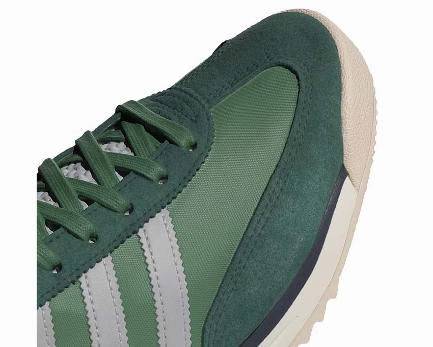 Adidas SL 72 RS Comfort low-top kicks for her