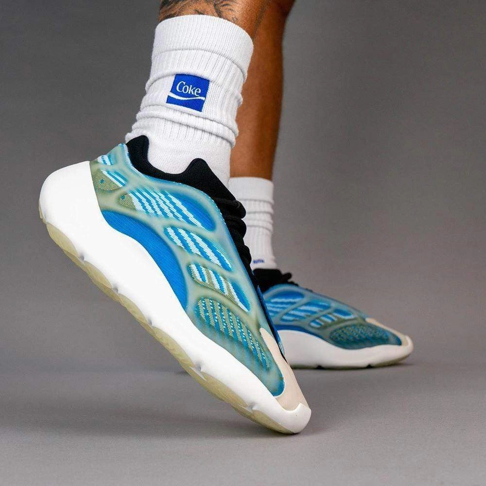 adidas Yeezy 700 V3 'Arzareth' 700 Yeezy Versions