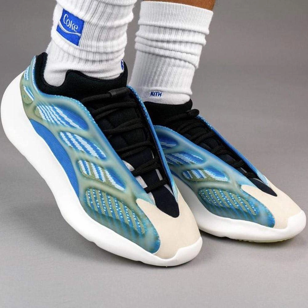 adidas Yeezy 700 V3 'Arzareth' 700 Yeezy Versions