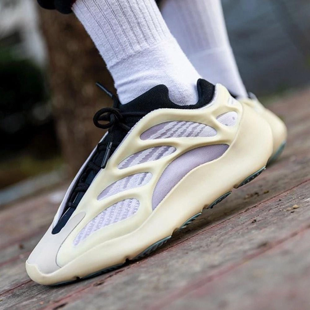 Adidas Yeezy 700 V3 'Azael' Yeezy futuristic fashion sneakers