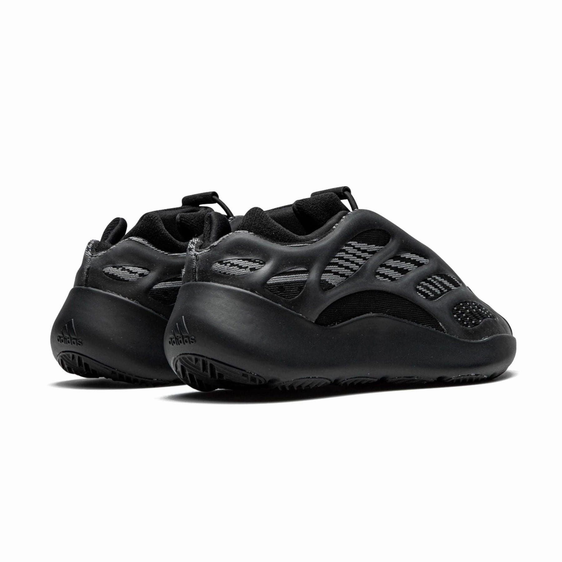 adidas Yeezy 700 V3 Kids 'Alvah' Yeezy futuristic fashion sneakers