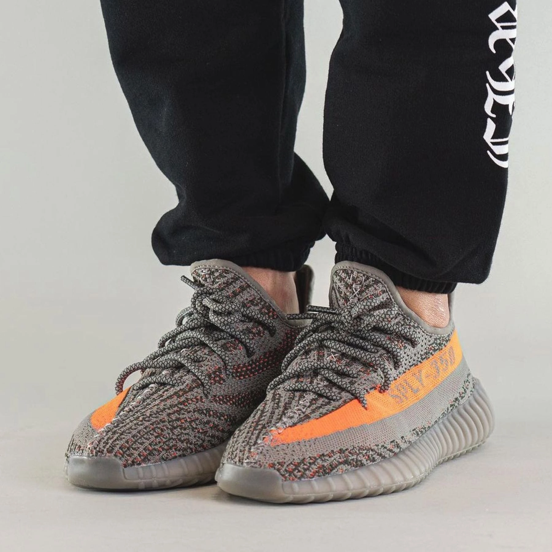 adidas Yeezy Boost 350 V2 'Beluga Reflective' Boost 350 Sneakers