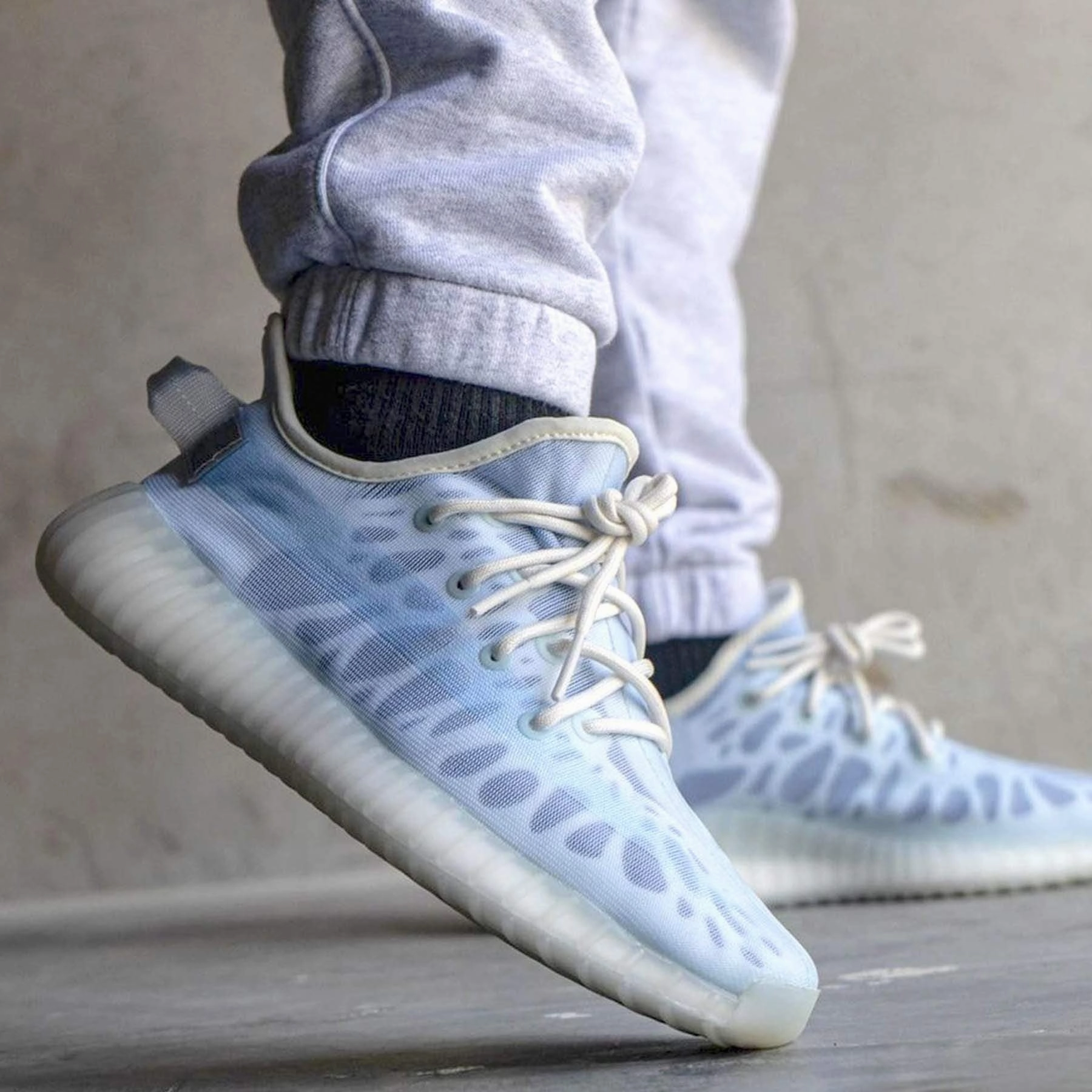 adidas Yeezy Boost 350 V2 'Mono Ice' Yeezy futuristic fashion sneakers