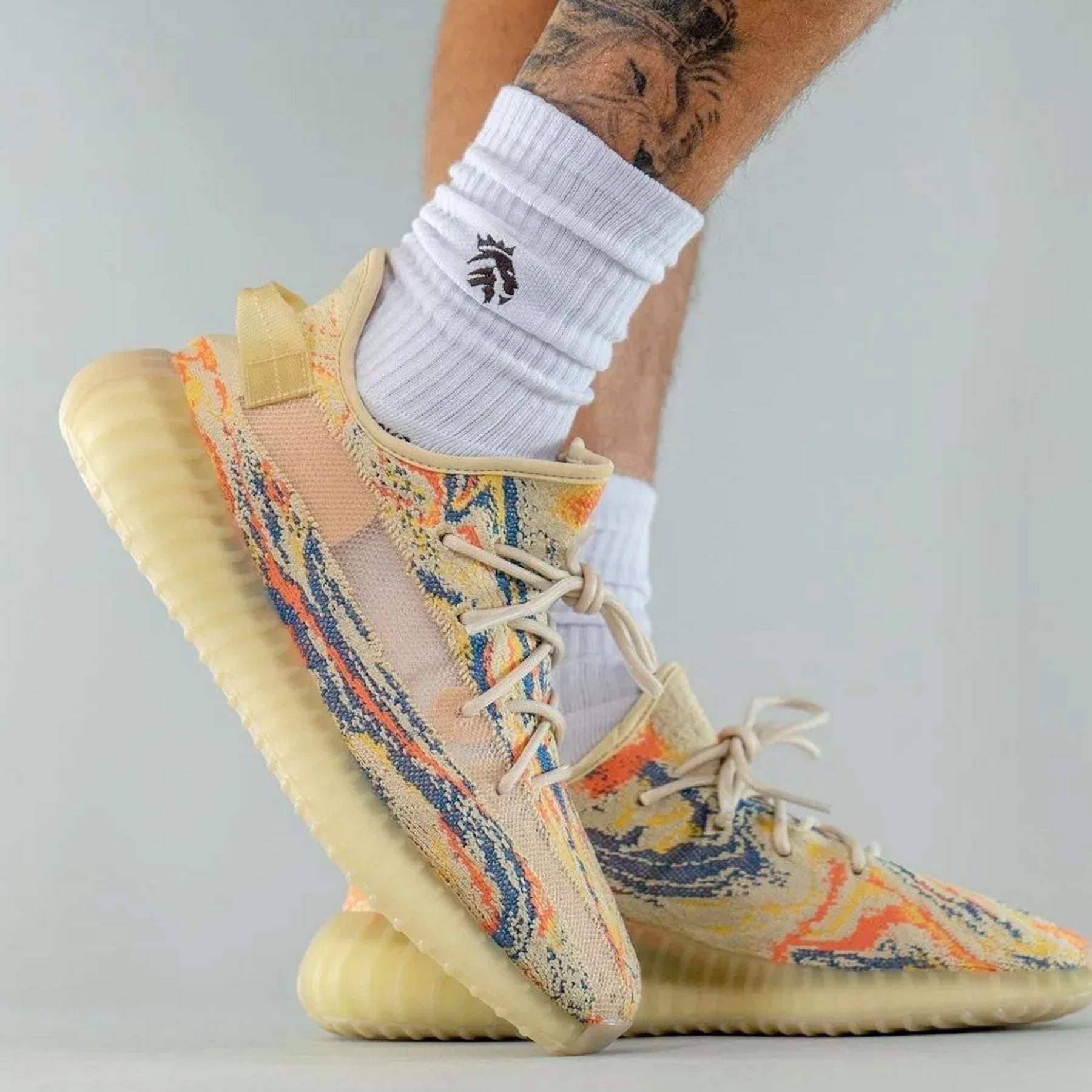 adidas Yeezy Boost 350 V2 'MX Oat' Boost 350 Sneakers