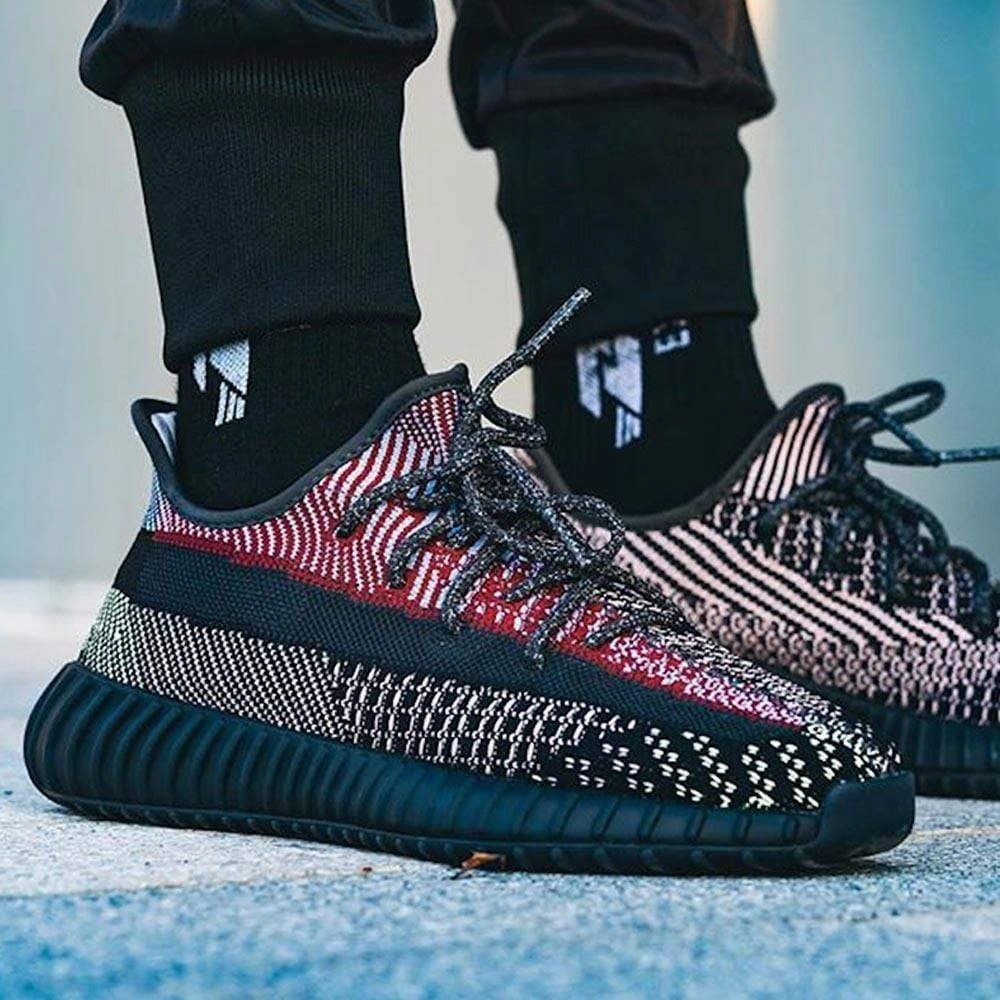 adidas Yeezy Boost 350 V2 'Yecheil Non-Reflective' Yeezy futuristic fashion sneakers