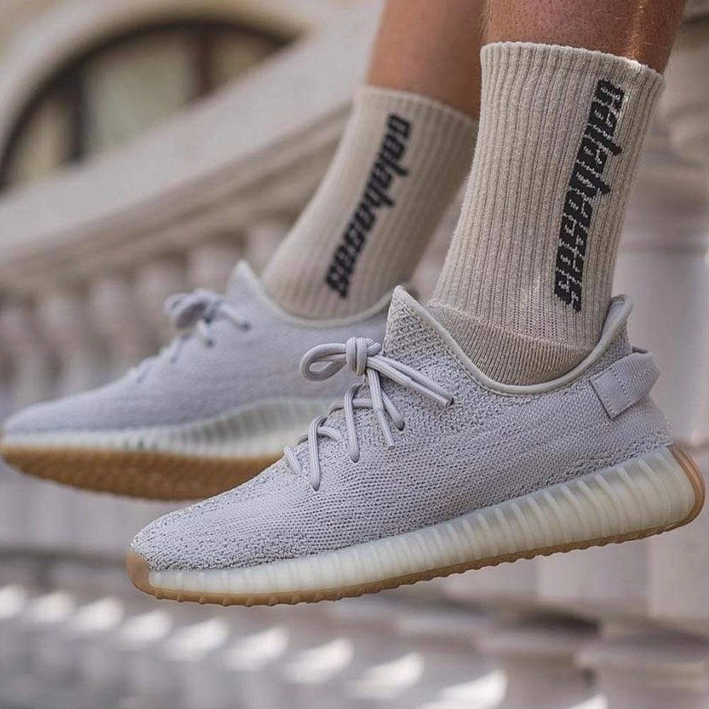 Adidas Yeezy Boost 350 V2 Sesame Boost 350 Sneakers