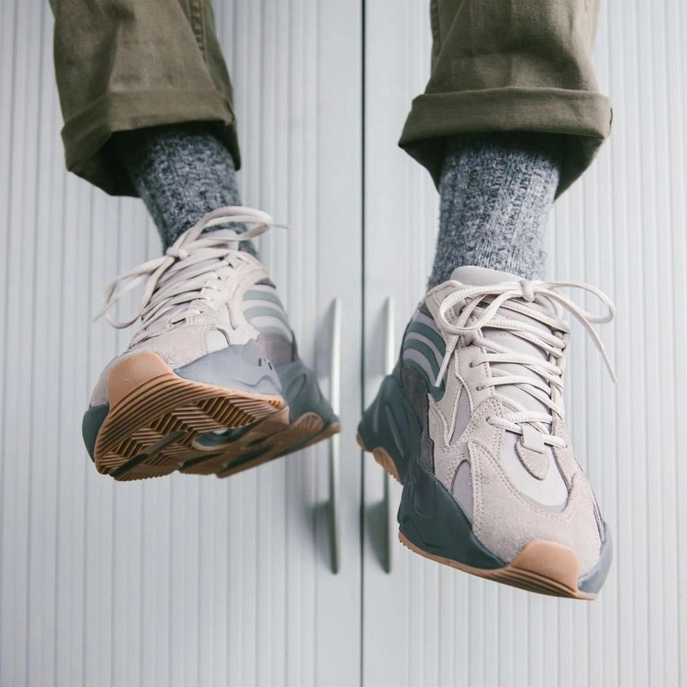 Adidas Yeezy Boost 700 V2 Tephra 700 Yeezy Versions