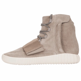 adidas Yeezy Boost 750 'OG' Yeezy bold fashion sneakers with futuristic edge