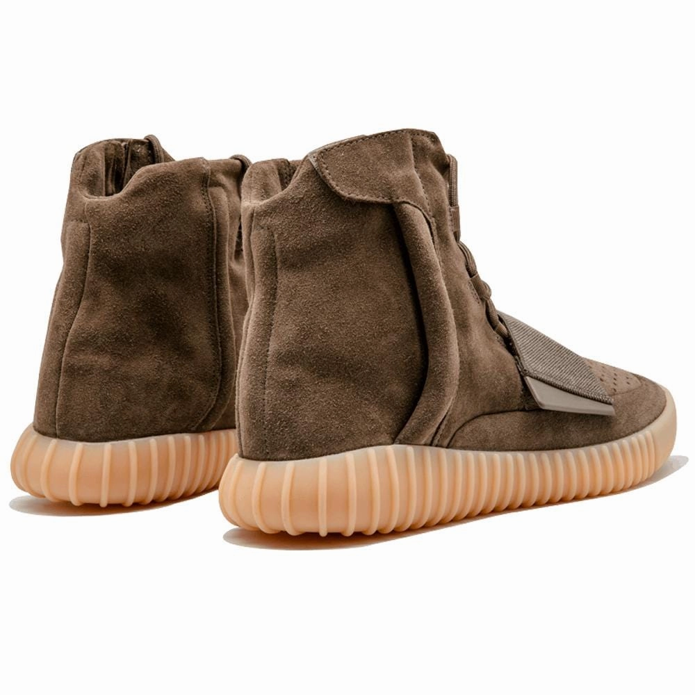Adidas Yeezy Boost 750 Light Brown Yeezy futuristic fashion sneakers