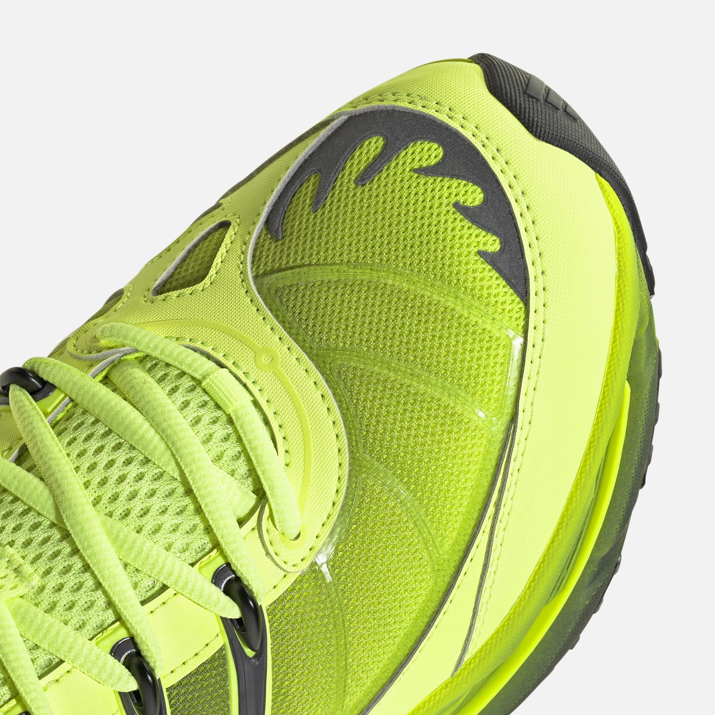 Adistar HRMY All-around lifestyle footwear