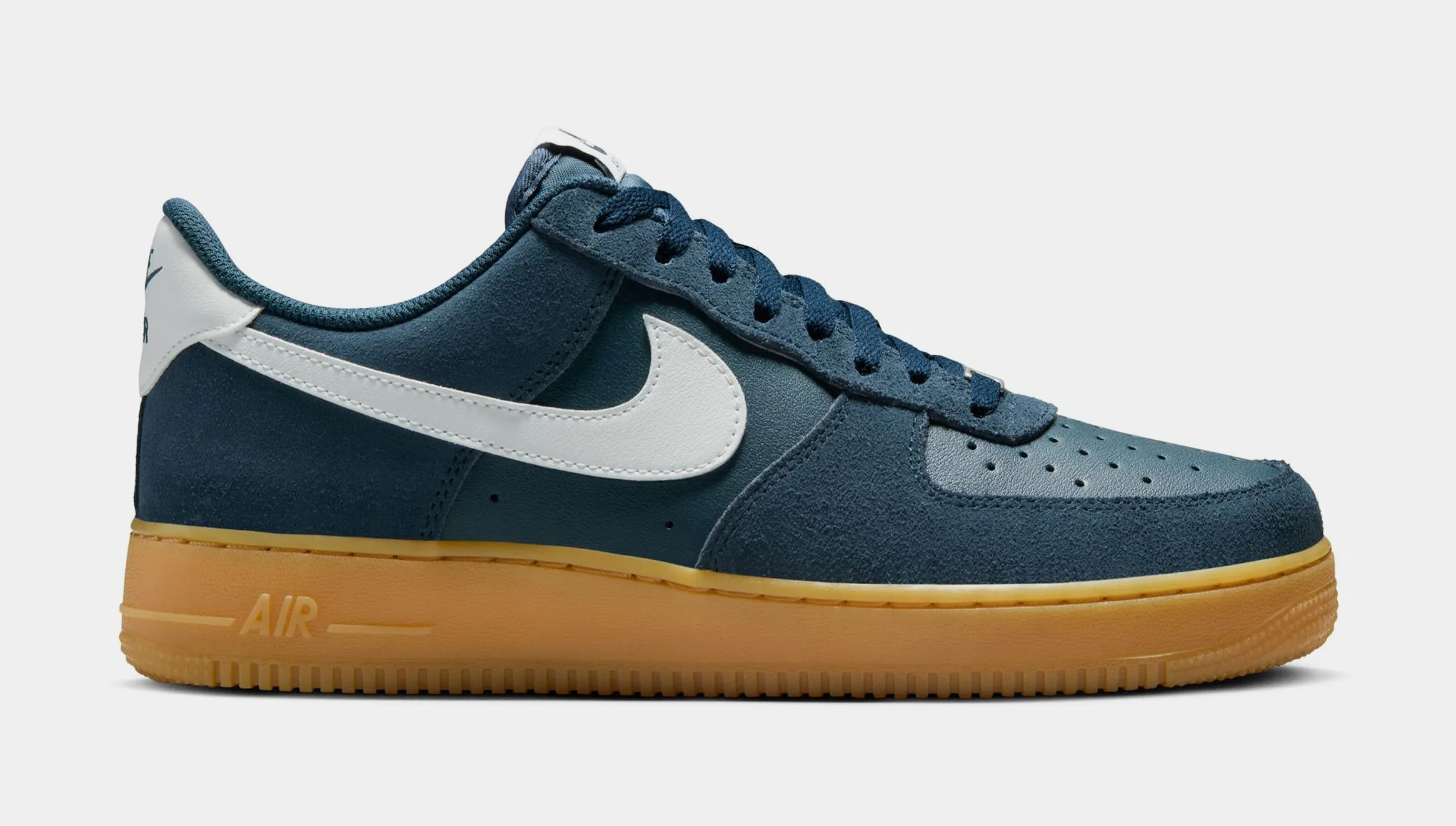 Air Force 1 '07 LV8 Mens Basketball Shoes (Armory Navy/Gum Light Brown/Summit White) nike air force 1 timeless streetwear shoes