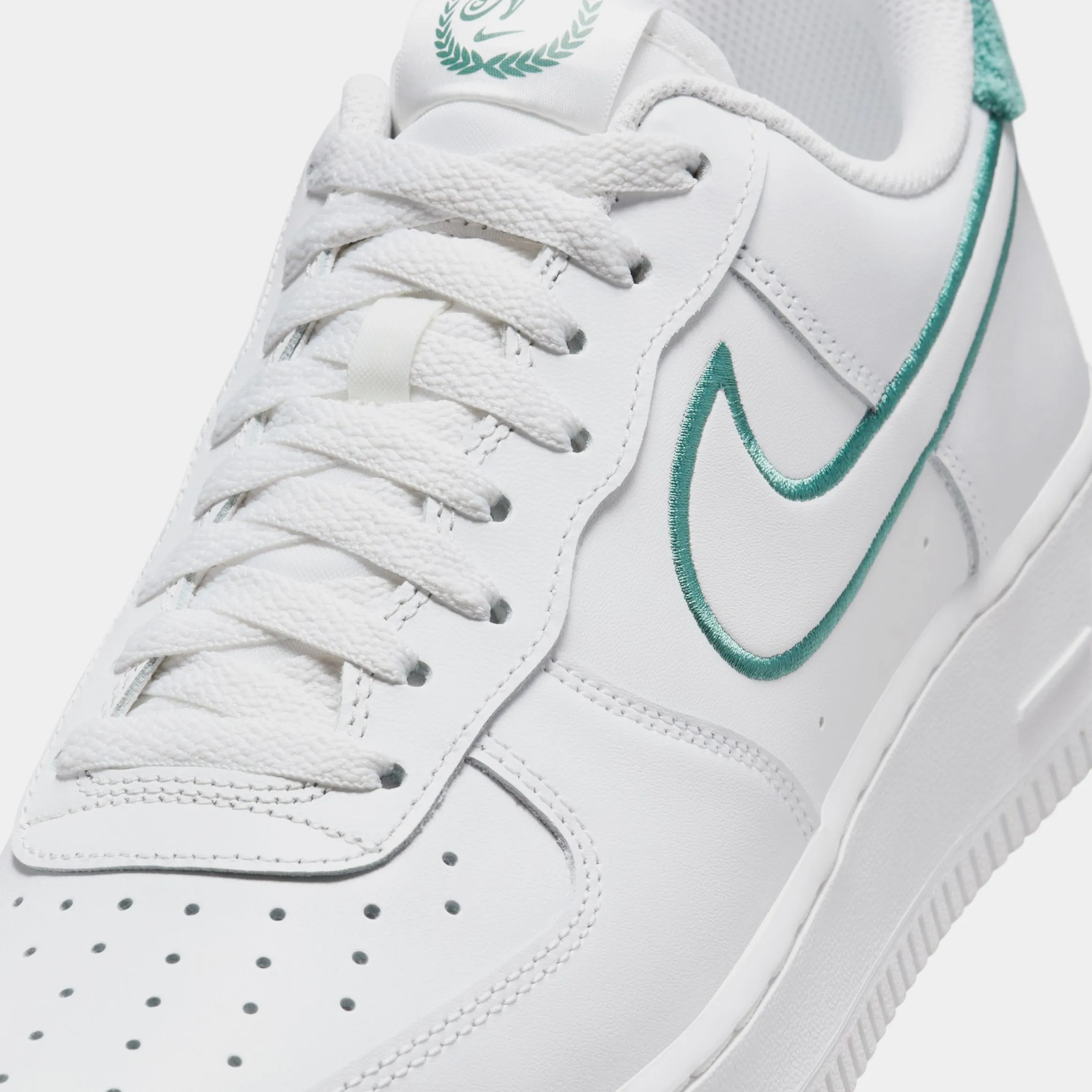 Air Force 1 '07 LV8 Mens Lifestyle Shoes (Summit White/Summit White/Bicoastal) Nike Max 95 versions