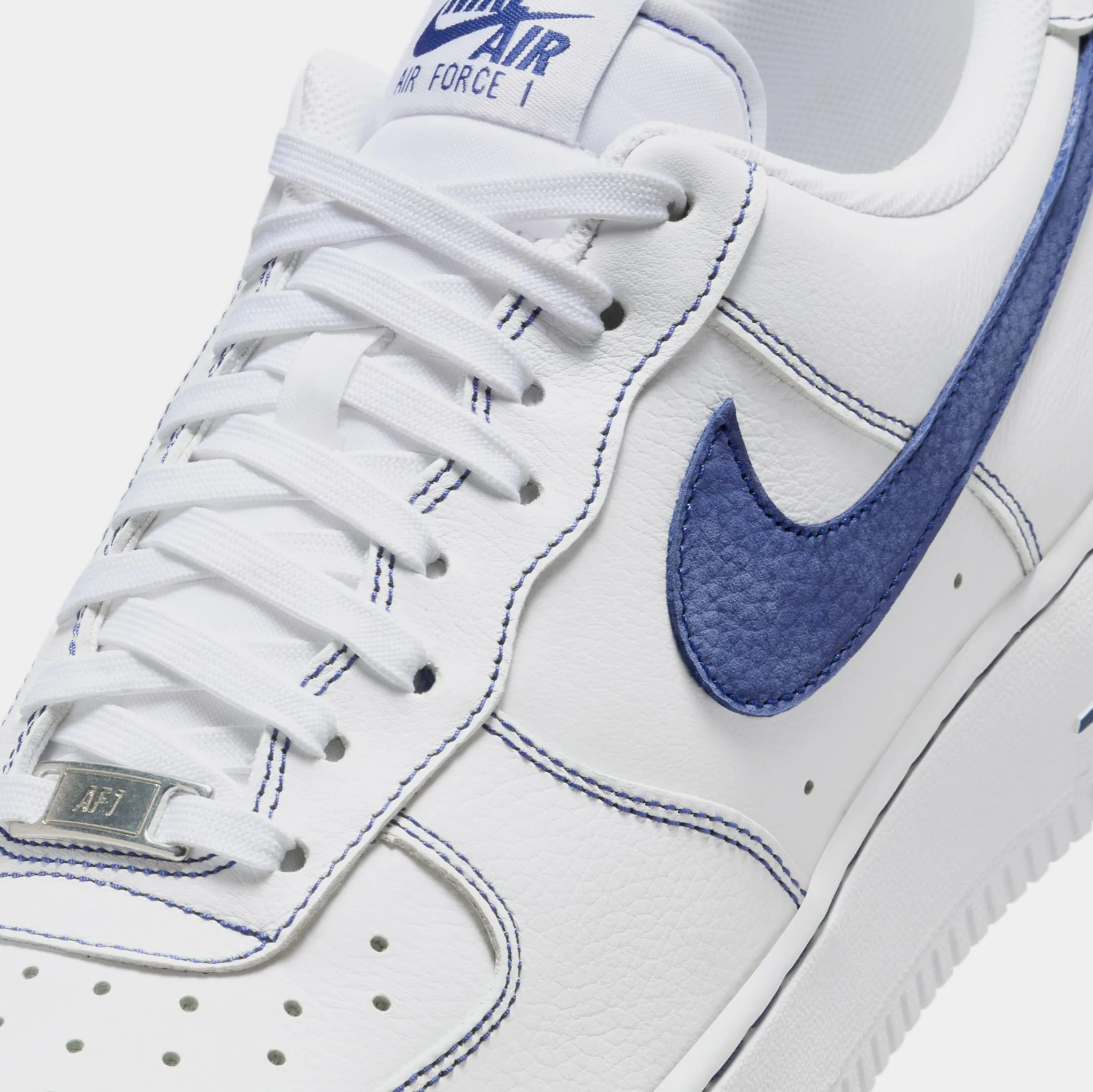 Air Force 1 '07 LV8 Mens Lifestyle Shoes (White/Deep Royal Blue) Nike Max 95 versions