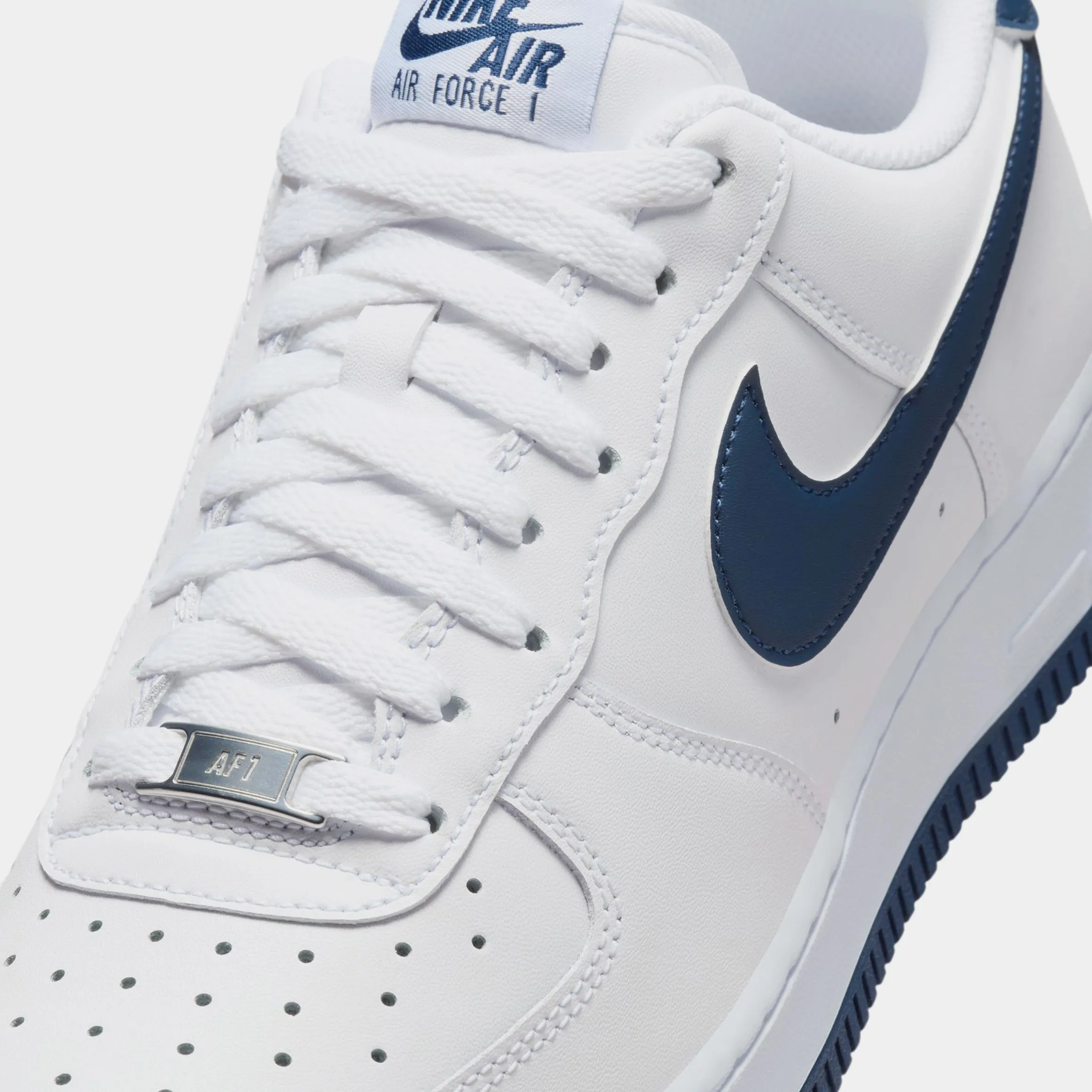 Air Force 1 '07 LV8 Mens Lifestyle Shoes (White/Midnight Navy) Nike Max 95 versions
