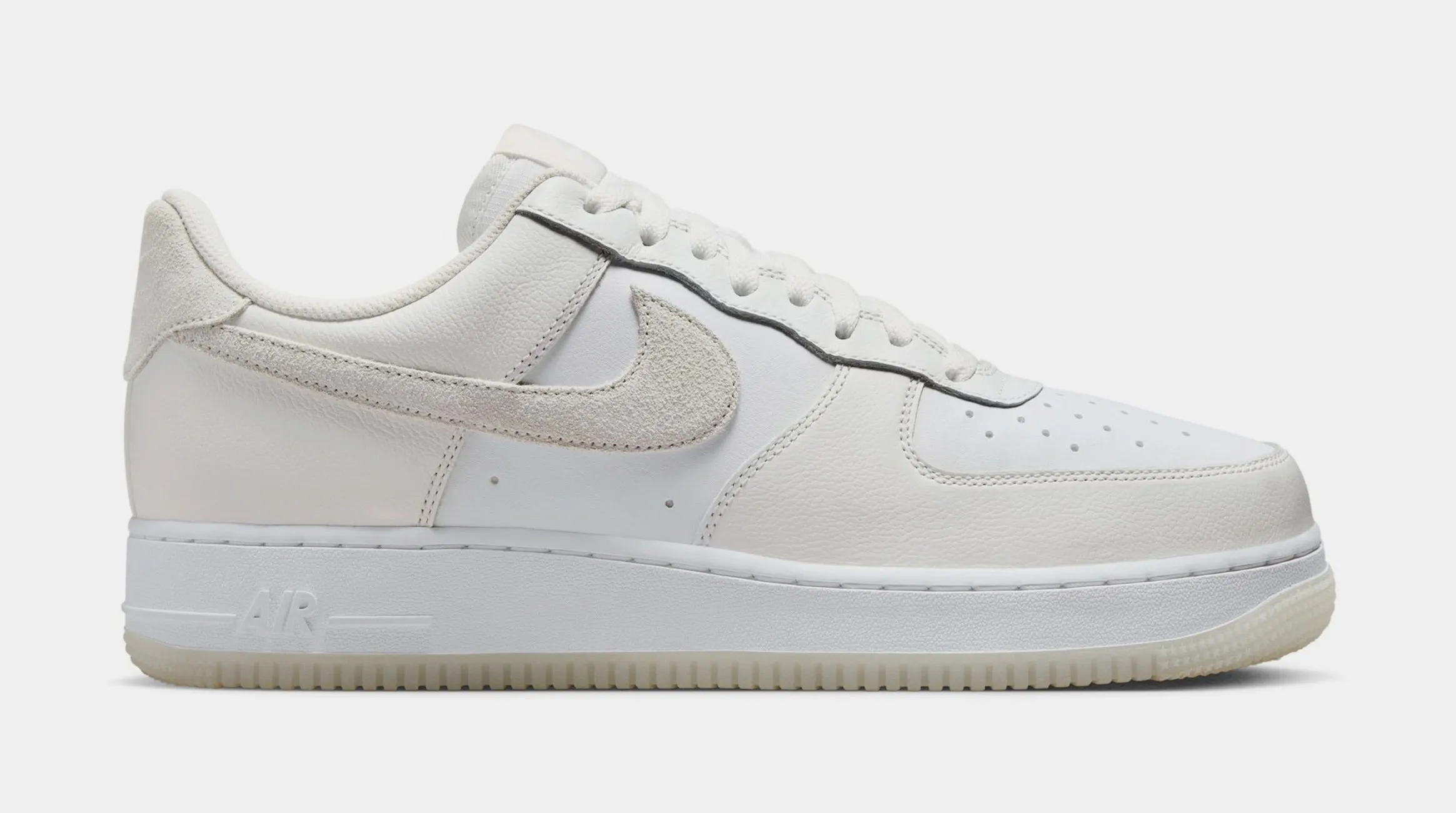 Air Force 1 '07 LV8 Mens Lifestyle Shoes (White/Summit White/Phantom) nike air force 1 timeless streetwear shoes