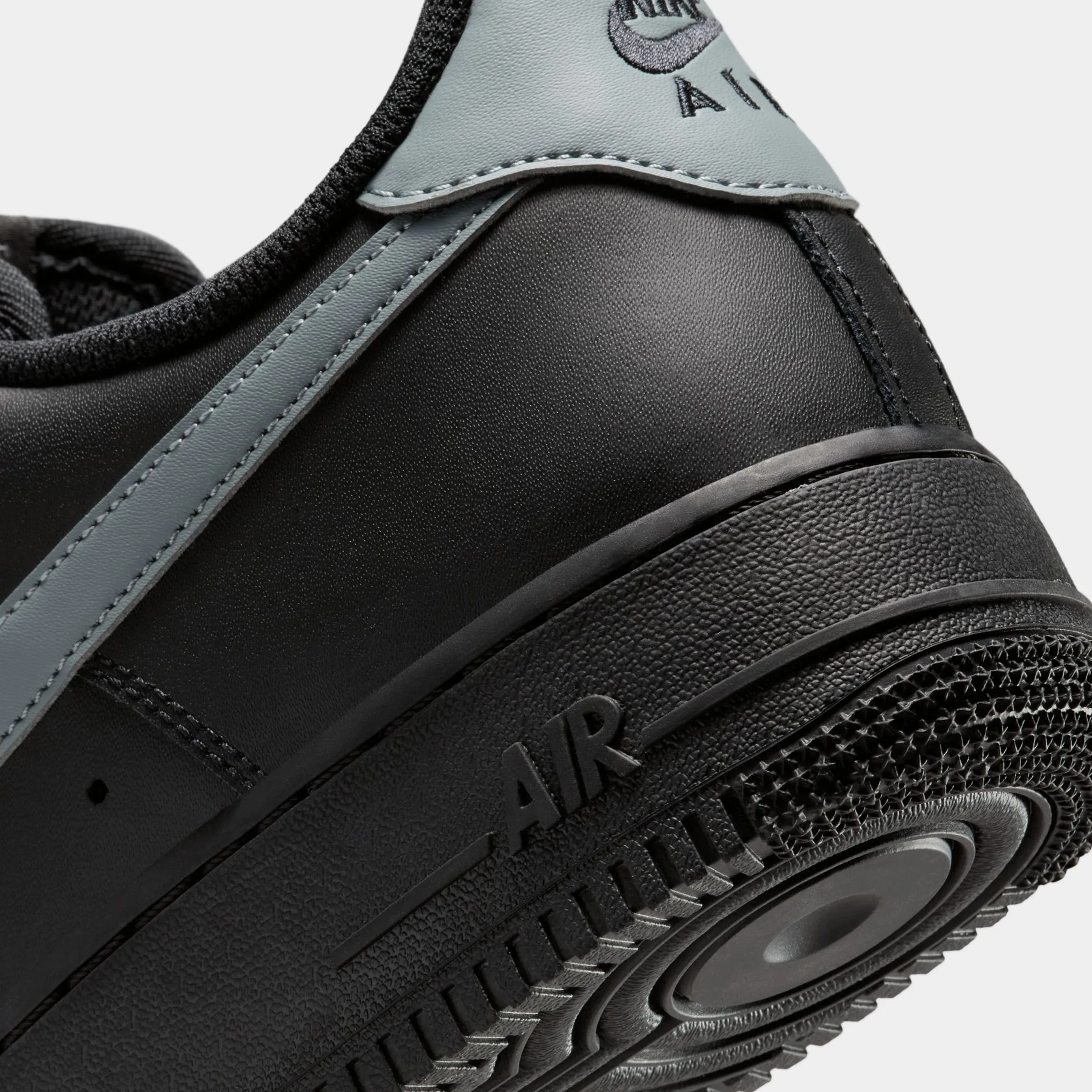Air Force 1 '07 Mens Lifestyle Shoes (Black/Grey) Nike Max 95 versions