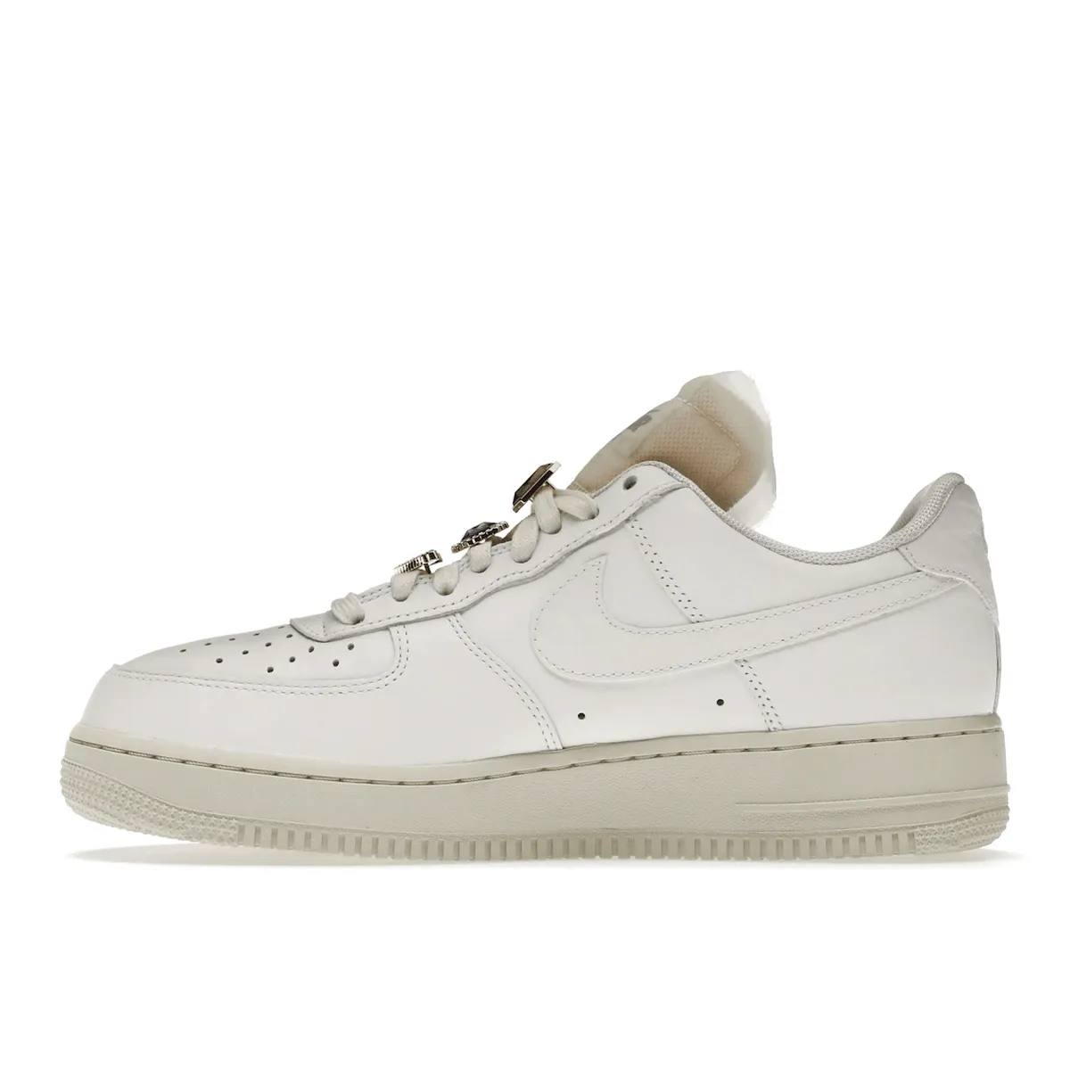 Air Force 1 Jewels Nike Air Force 1 classic shoes