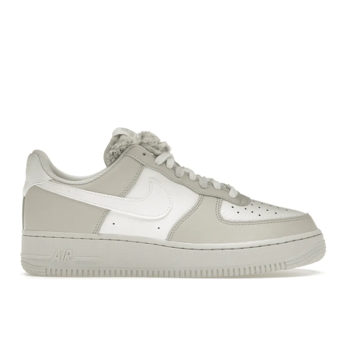 Air Force 1 Light Bone Nike Air Force 1 heritage shoes for everyday wear