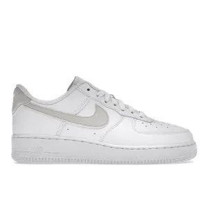 Air Force 1 Light Orewood Brown Nike Air Force 1 heritage shoes for everyday wear