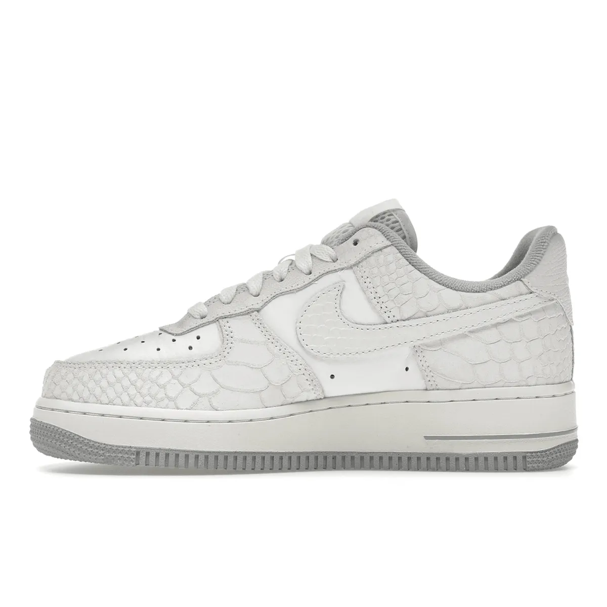 Air Force 1 Low 07 White Python Nike Air Force 1 classic shoes